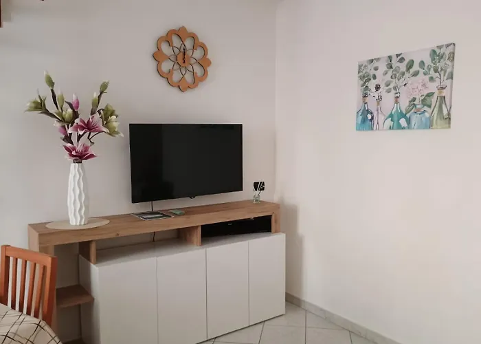 Apartment All'angolo *